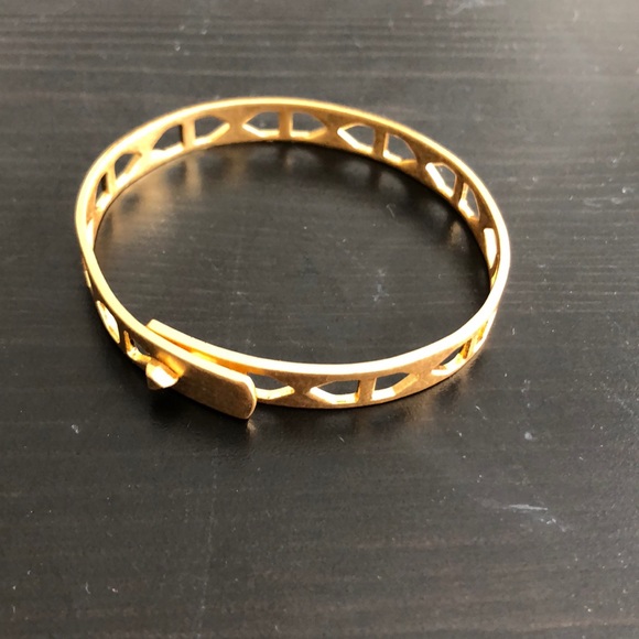 Madewell Jewelry - NWOT Madewell cutout bangle